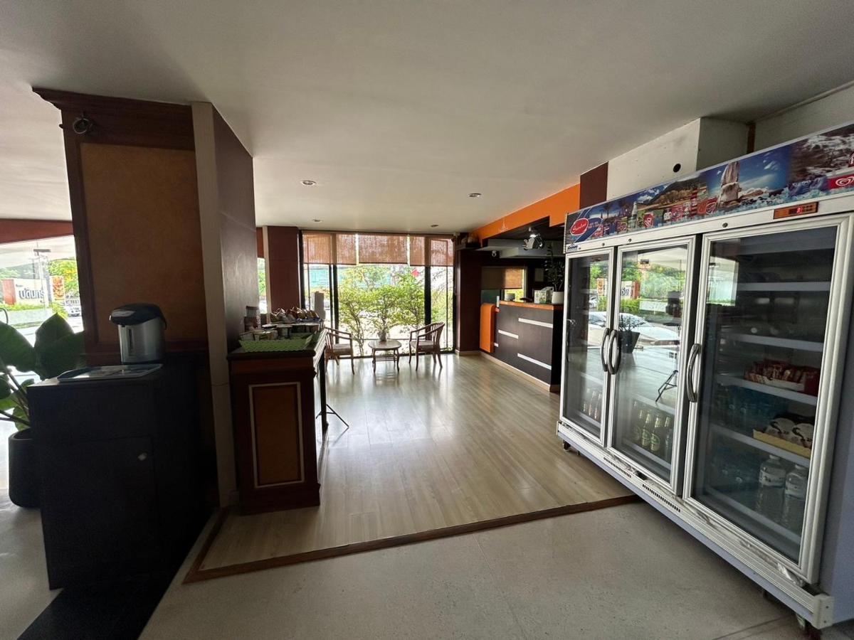 Bordin Hotel Ubon Ratchathani Esterno foto