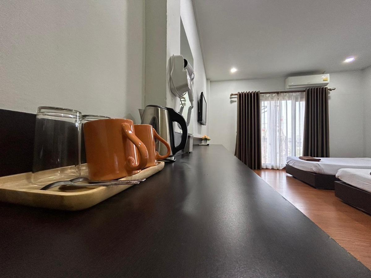 Bordin Hotel Ubon Ratchathani Esterno foto