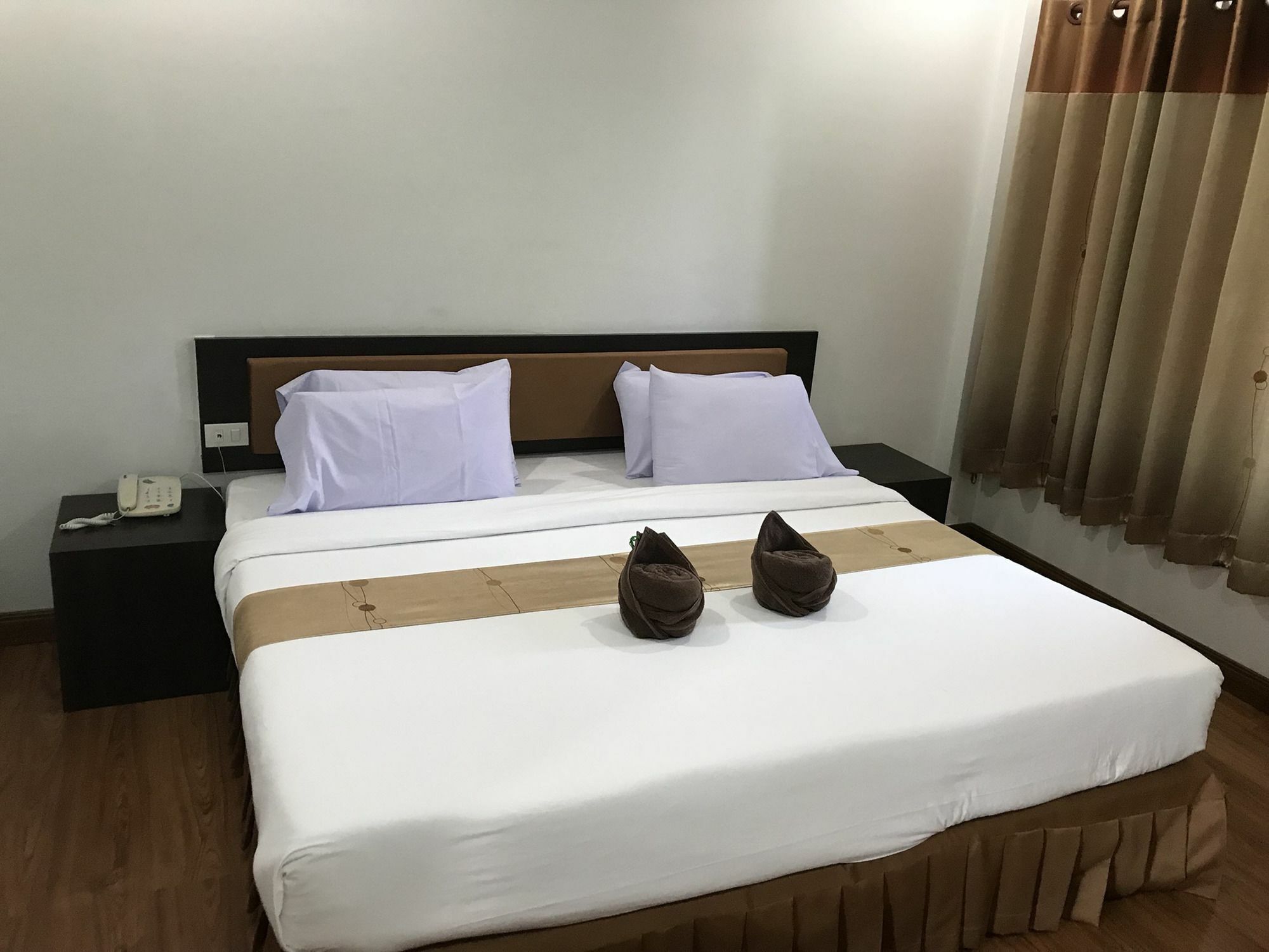 Bordin Hotel Ubon Ratchathani Esterno foto