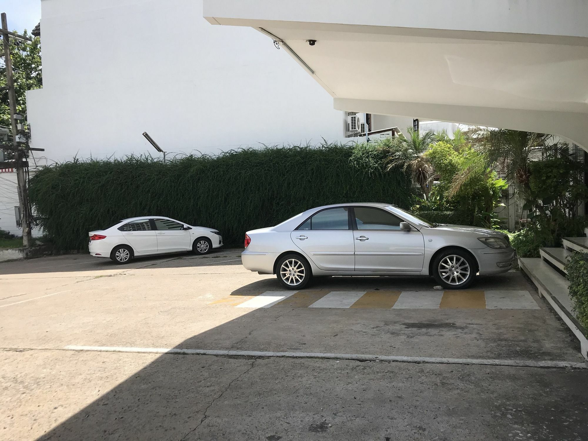 Bordin Hotel Ubon Ratchathani Esterno foto